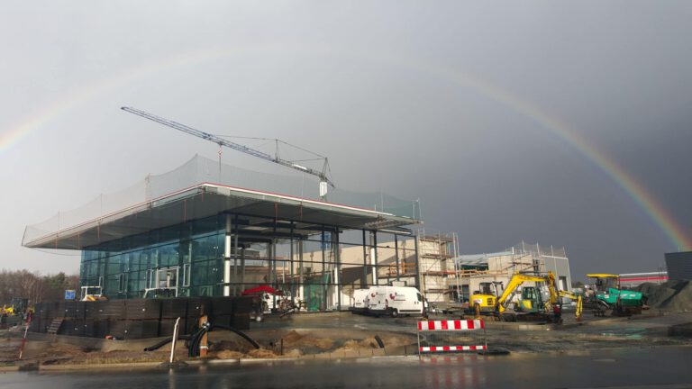 Autohaus Gewerbebau Baustelle